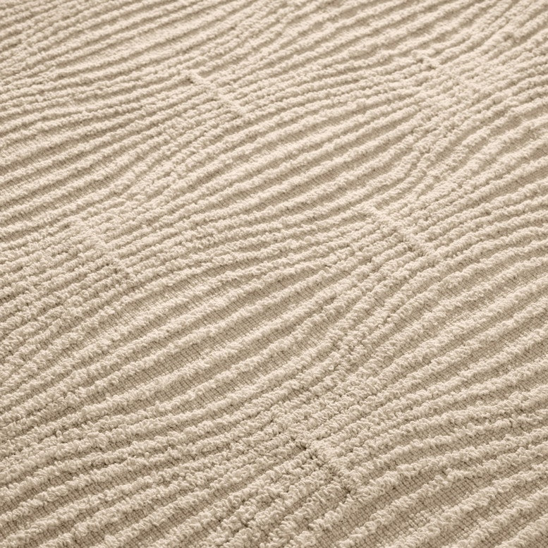 Close-Up Detail of Alba Ivory Wool Rug Texture