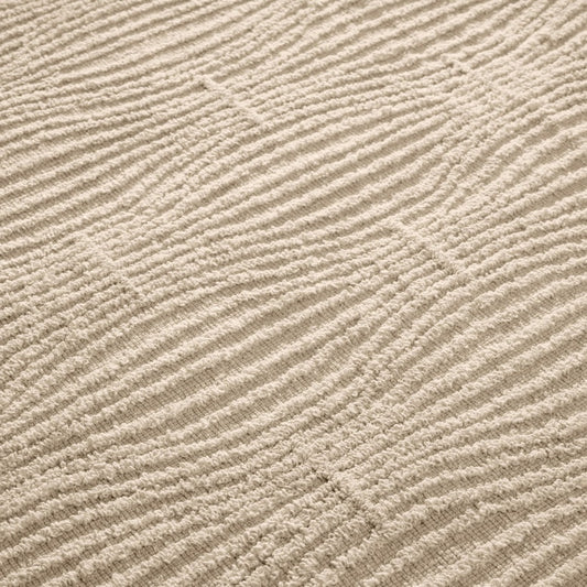 Close-Up Detail of Alba Ivory Wool Rug Texture