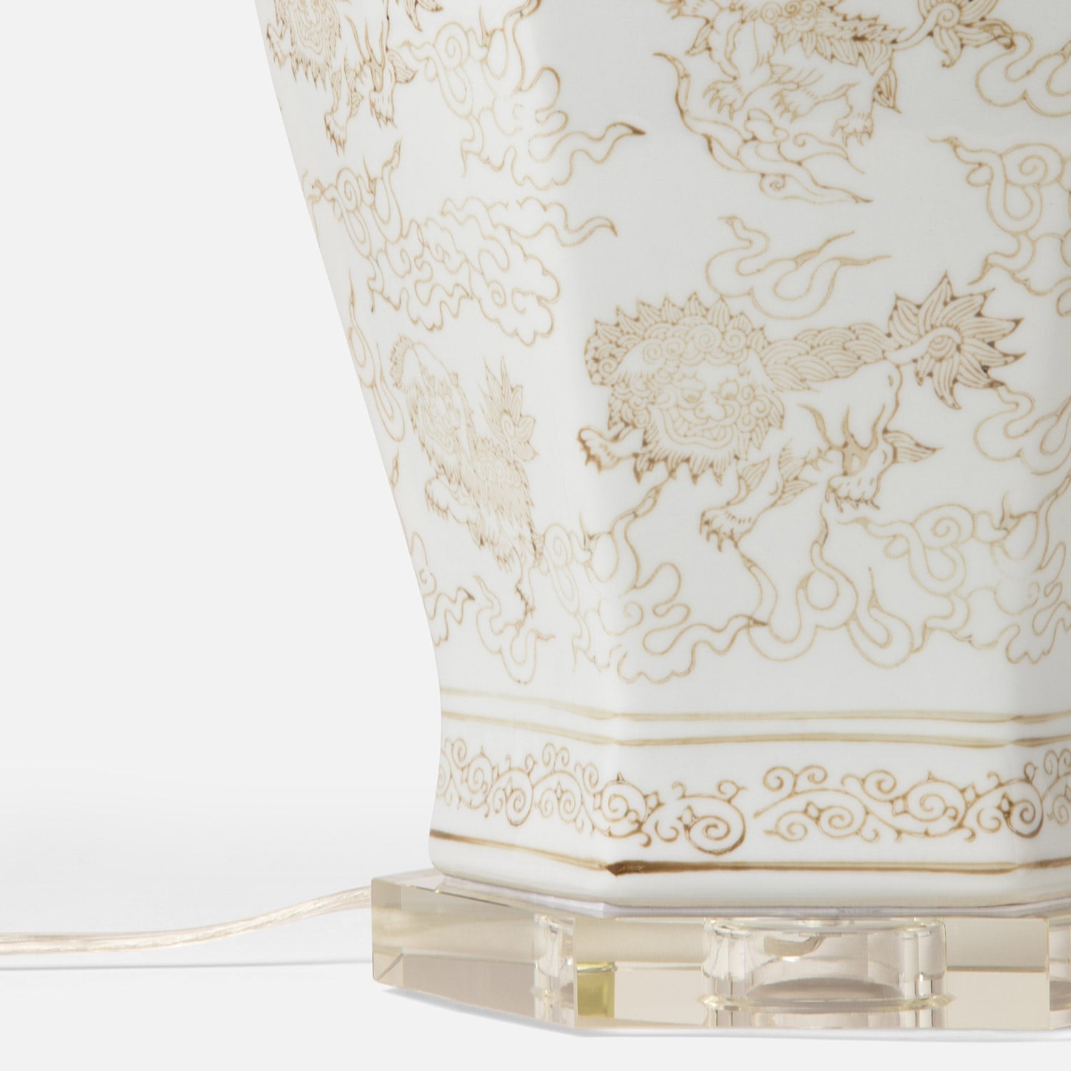 Intricate Stylized Lion Pattern on Luxury Nautical Ginger Jar Lamp